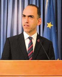 με τον Μουσταφά Ακιντζί, στις οποίες άκουσε απόψεις, εισηγήσεις και παράπονα από τους δύο ηγέτες, χωρίς
