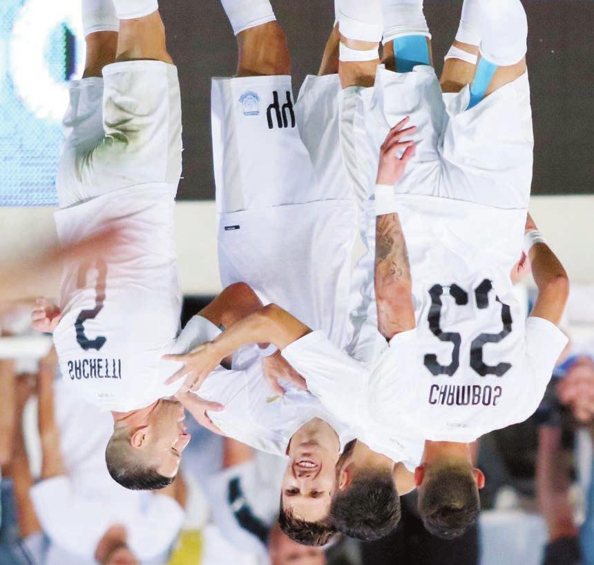 4 SPORTDAY ΤΡΙΤΗ 24 ΙΟΥΛΙΟΥ 2018 Α Κατηγορία ΑΠΟΛΛΩΝΑΣ Ο ΑΝΤΟΝ ΜΑΓΚΛΙΤΣΑ ΘΕΛΕΙ ΣΤΟ ΠΑΙΧΝΙΔΙ ΜΕ ΤΗΝ ΖΕΛΕΖΝΙΤΣΑΡ ΝΑ ΣΠΑΣΕΙ ΤΟ ΡΟΔΙ ΚΑΙ ΕΠΙΤΕΛΟΥΣ ΝΑ ΣΚΟΡΑΡΕΙ ΣΕ ΕΥΡΩΠΑΪΚΟ ΠΑΙΧΝΙΔΙ ΓΙΑ ΛΟΓΑΡΙΑΣΜΟ ΤΟΥ