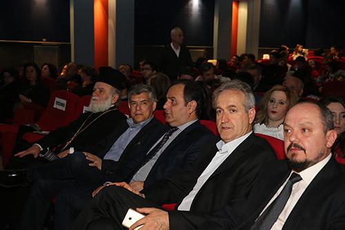 πανελλαδικού ενδιαφέρονς έφθα σ τέλος μια τελετή λήξης αντάξια υ κύρους υ θεσμού.
