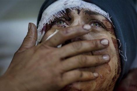 ΘΥΜΑΤΑ ΚΑΚΟΠΟΙΗΣΗΣ ΚΑΙ ΑΤΙΜΩΣΗΣ Πόλεμος και βιασμοί διώχνουν τις γυναίκες από την Συρία.