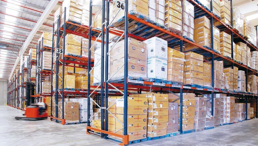 ράφια βαρέως τύπου για παλέτες (pallet racking) από 500 κιλά έως 4-5 τόνους ανά επίπεδο ή παλέτα.