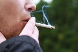 Κάπνισμα Επτά μελέτες Τρείς έδειξαν θετική συσχέτιση Τρεις δεν