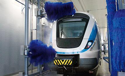 χώρο εναπόθεσης και προαιρετικά να εκτελείται ο καθαρισμός των συρμών που εκκινούν για το πρώτο δρομολόγιο της ημέρας, πριν αφήσουν τον χώρο του αμαξοστασίου.