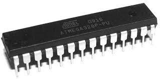 Ζτοιμθ πλακζτα Arduino Δηλ. το Arduino είναι ζνασ μικροελεγκτήσ; Μικροελεγκτισ είναι μόνο το τςιπάκι.