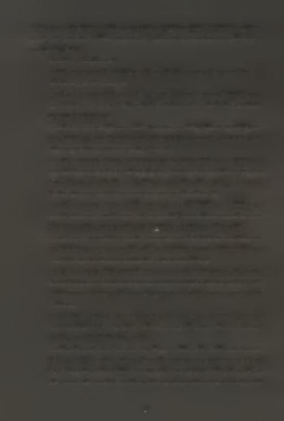 (SL), προς τη μέση διάρκεια (Τ) της αριστερής και δεξιάς χεριάς (ν = SL/T). Η συχνότητα χεριάς ορίστηκε ως το πηλίκο της μέσης κολυμβητικής ταχύτητας προς το μέσο μήκος χεριάς (SR-v/SL).