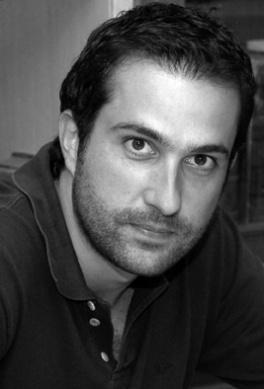 Κωνσταντίνος Παπαχρίστου: Υπεύθυνος Πινακοθήκης Νίκου Χατζηκυριάκου Γκίκα Ο Κωνσταντίνος Παπαχρίστου, ιστορικός τέχνης, είναι επιστημονικός υπεύθυνος της Πινακοθήκης Νίκου Χατζηκυριάκου Γκίκα.