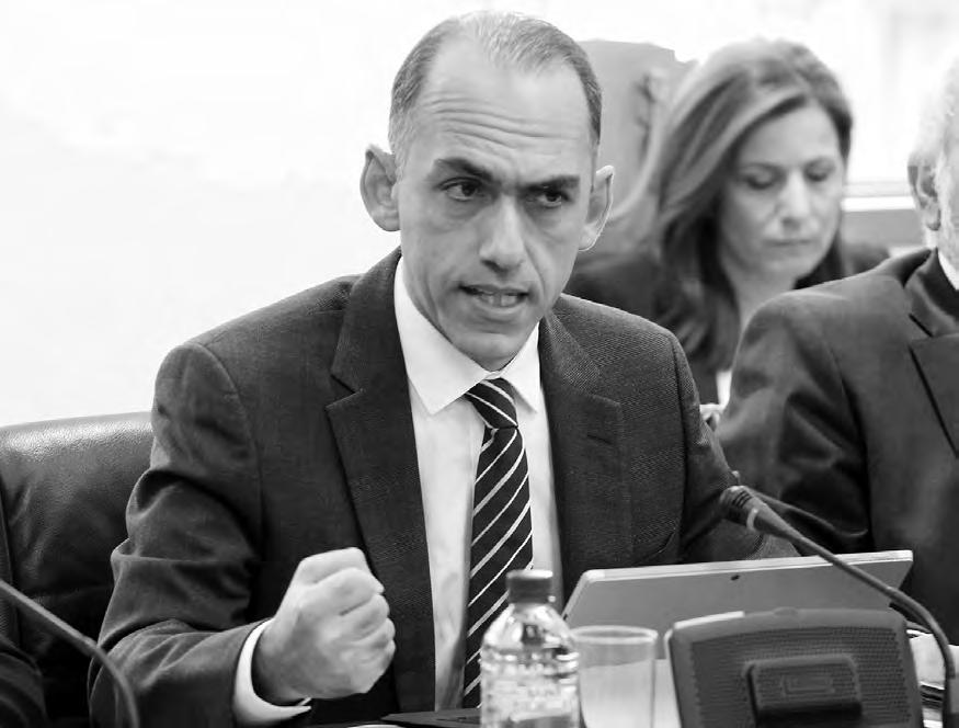μικροπολιτικα ΤΡΙΤΗ 30 ΟΚΤΩΒΡΙΟΥ 2018 5 ευθέως Ανησυχίες και άγχη Εκλέχθηκε πάλι με άνεση ένας δηλωμένος νοσταλγός της χούντας, ένας ακροδεξιός. Στη Βραζιλία, όχι (μόνο) στη λευκή Ευρώπη.