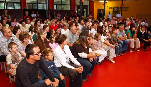 Ukoliko vlasnici ne postupe po nalogu komunalnog redara, slijedi novčana kazna. 14 IVANEČKA ŽELJEZNICA Hrvatske vode s 300.