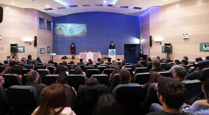 Ἐν συνεχείᾳ, στὸ Βῆμα ἀνῆλθε ἡ διασωθεῖσα Βασιλικὴ Πλε ξίδα, ἡ ὁποία διηγήθηκε μὲ χάρη, ἠρεμία καὶ ζων τάνια τὴν ἐκπληκτικὴ ἐμπειρία της σχετικὰ μὲ τὸ Θαῦμα ποὺ βίωσε, ἀπὸ τὴν ζωντανὴ καὶ πολλαπλῆ