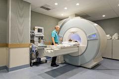 Τεχνολογία in vivo Διαγνωστικής (οργανολογία απαγωγής ηλεκτρικών και μη ηλεκτρικών βιοσημάτων, βιομετατροπείς κλπ) Ψηφιακή επεξεργασία βιοσημάτων και ιατρικών εικόνων, ψηφιακή ανάλυση εικόνας και