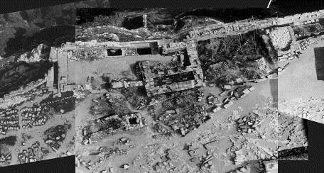 Αρρηφόριο Ήταν ένα τετράγωνο κτίσμα στο βορειοδυτικό μέρος της Ακρόπολης.