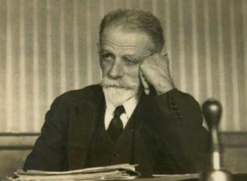 «Χρωστάμε σ όσους ήρθαν, πέρασαν θα ρθουν, θα περάσουν,