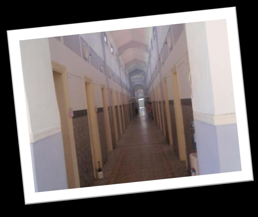Ιαματική Πηγή Αγίων Αναργύρων Το παραδοσιακό κτίριο κτίστηκε το 1917 και είναι ένα νεοκλασικό κτίριο, τα σχέδια του οποίου έχει εκπονήσει ο γνωστός