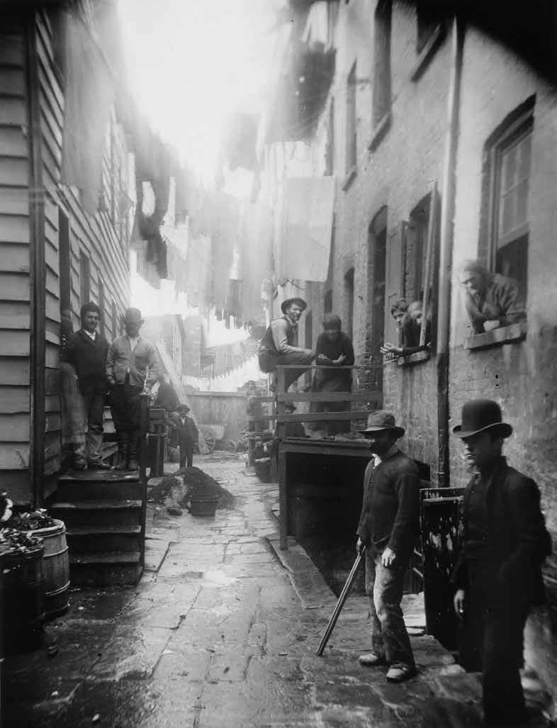 Τυπολογίες της εργασίας Typologies of labour 51 Jacob Riis, Bandit's Roost, 59½ Mulberry Street, 1888, in