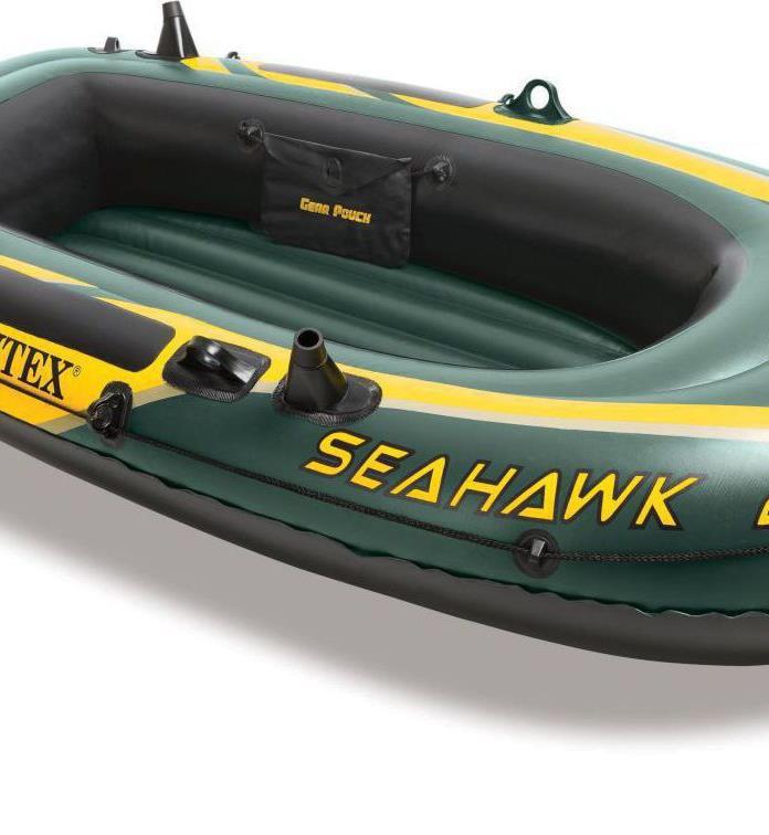 Εξοπλισμός Rafting Βάρκα Μια κλασική αυτοσχεδιαζόμενη βάρκα ράφτινγκ έχει σχήμα οβάλ.
