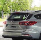 FORD FOCUS Μοντέλα Στην εικόνα εμφανίζεται Ford Focus με μεταλλικό χρώμα αμαξώματος Moondust Silver (προαιρετική επιλογή).