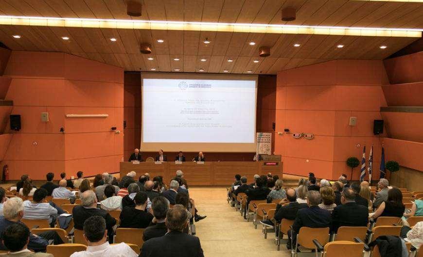 ΣΕΧΒ: Ποιες είναι οι μεσοπρόθεσμες αναπτυξιακές προοπτικές της χημικής βιομηχανίας στην Ελλάδα; 26 Απριλίου 2018Πολιτική & Οικονομία Oι μεσοπρόθεσμες αναπτυξιακές προοπτικές της χημικής βιομηχανίας