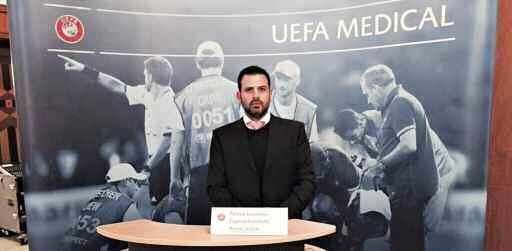 UEFA Ο γιατρός της Εθνικής Ανδρών Πέτρος Ιωάννου σε σεμινάριο που έγινε στη Βουδαπέστη.