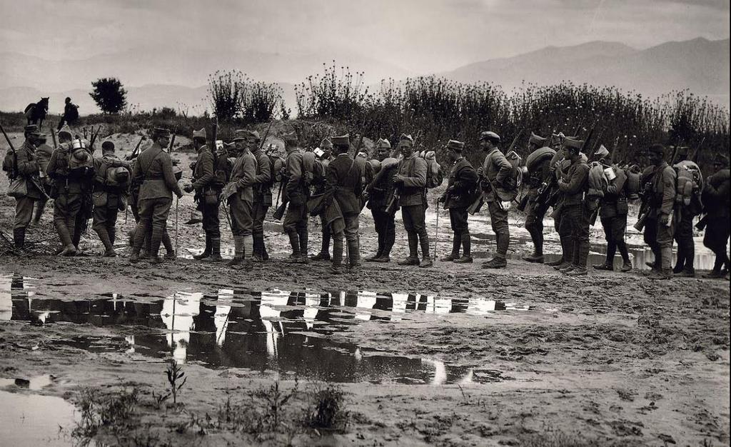 Τον Σεπτέμβριο του ίδιου έτους τα συμμαχικά στρατεύματα (ελληνικά, γαλλικά, αγγλικά και σερβικά), υπό την ηγεσία του Γάλλου στρατηγού Λουί Φρανσέ Ντ Εσπερέ, διέσπασαν την άμυνα των γερμανικών,