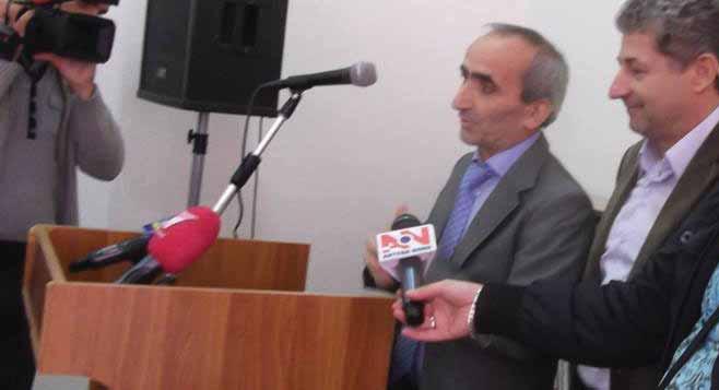 këtë ndjenjë dashurie për vendin e origjinës duhet të jua kul vojmë brezit tëri siç kam bërë unë prosi Luigj Shala. Titullin Mirënjohja e Komunës Shalë z. Ismail Beka ja dha Prof.Ass. Dr Ze