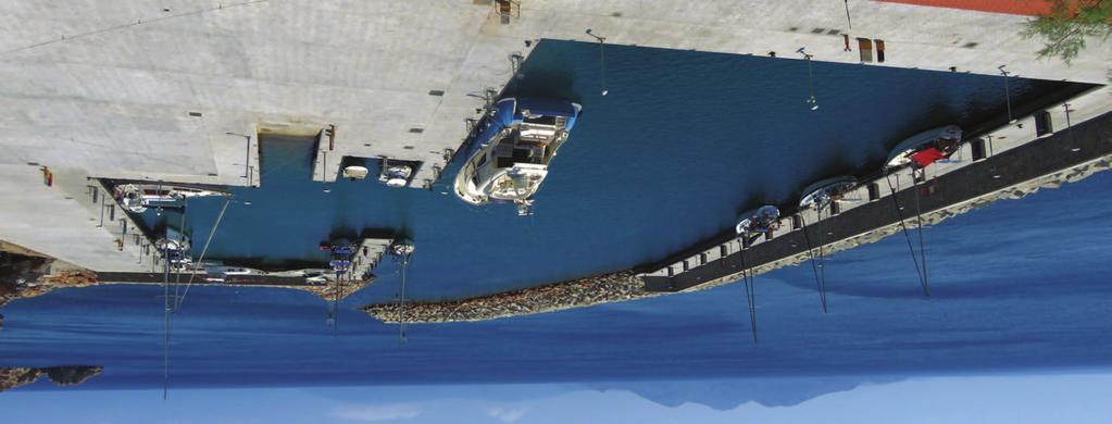 Οι εργασίες στην Δ λεκάνη έχουν τελειώσει και το λιμάνι είναι ανοιχτό για τα σκάφη αναψυχής. Παροχές νερού - ηλεκτρικού παντού αλλά προς το παρόν μόνο το νερό λειτουργεί.