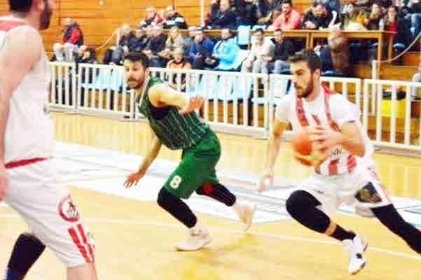 Ο Φίλιππος Βέροιας πέρασε και πάλι μπροστά ενώ ο Φοίβος ξαναπλησίασε στο 55 (22-20), χωρίς να καταφέρει τελικά να φτάσει τους γηπεδούχους, που είχαν σε πολύ καλή μέρα τον Καλλιαρίδη.