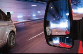 στάθμευσης. Αν εντοπίσει κινούμενο όχημα ή άλλου είδους κίνδυνο, το σύστημα σας ειδοποιεί με οπτική και ηχητική προειδοποίηση (προαιρετική επιλογή).