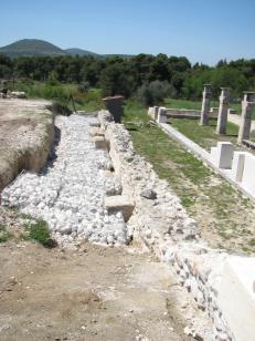 εξαιρείται από το σύγχρονο περιβάλλον.