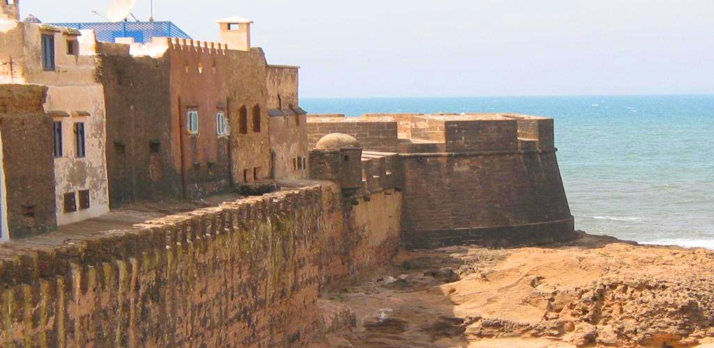 Έτσι, το 1506 ο βασιλιάς της Πορτογαλίας διέταξε τη δημιουργία ενός οχυρού, του Castelo Real de Mogador.