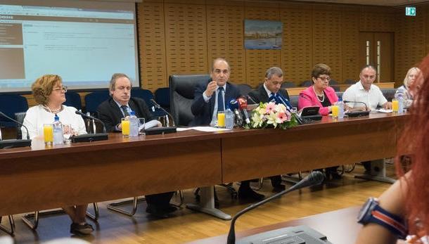 . 15 Μαΐου 2018: Συνάντηση του Προέδρου της Βουλής με την