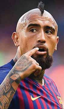 Pogbas i është hequr roli i zëvendës kapitenit, ndërsa Valencia është parë duke biseduar me tone të ashpra me Special One pasi ekipi dështoi të fitonte në derbi.
