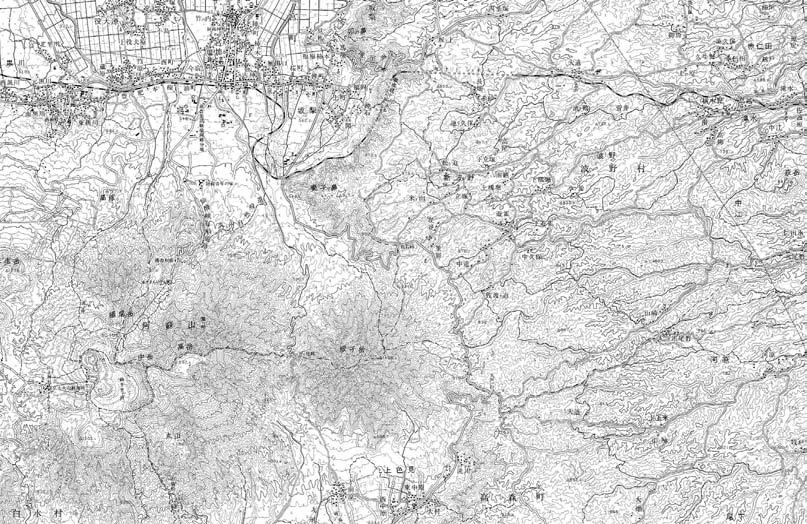 230 Fig.,. Distribution of the +* July,**- ash from the Nakadake crater. Base map is a + : /*,***-scale topographic map of the Asosan district published by the Geographical Survey Institute.
