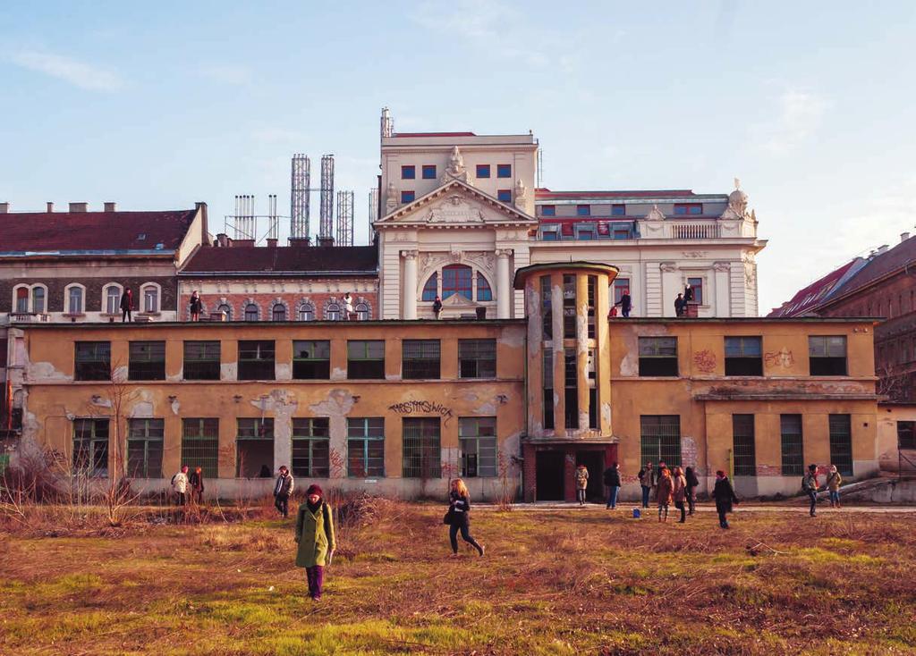 Nyugati Grund, Budapest, HU (photo by István Keresztes) am organizacias warmoadgens levente poliaki (kuratori da urbanuli politikis mkvlevari) http://kek.org.hu/lakatlan/.