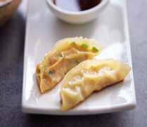 Gyoza Cooking instructions Frying pan (Pour 5 gyoza) Heat the frying pan, place the gyozas, then add 5 tablespoons of water but no fats Grill for few minutes after the evaporated water Steamer (For 5