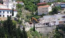 ΟΚΤΩΒΡΙΟΣ - ΔΕΚΕΜΒΡΙΟΣ 2017 «Γόρδιος δεσμὸς» ἡ Χιμάρα γιὰ τὴν Ἀλβανία Οὔτε οἱ ἀστυνομικὲς δυνάμεις, οὔτε τὰ περιπολικά, οὔτε ὁ ἀνθελληνισμὸς τοῦ δημάρχου καὶ τῶν συμβούλων του, ποὺ κατευθύνονται, σὰν