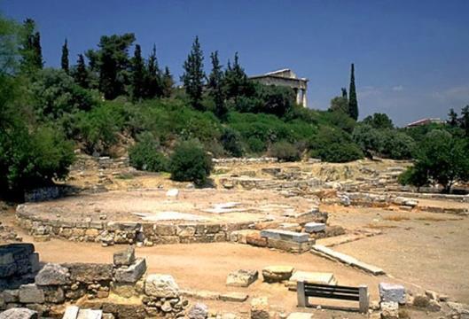 θα εφαρμοστούν εκπαιδευτικές τεχνικές, όπως η ανακαλυπτική και βιωματική μάθηση, παράλληλα δε θα αξιοποιηθούν ποικίλα