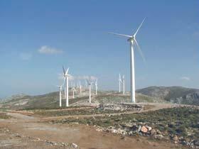 24 Στην υπηρεσία των περιφερειών Με ποια αποτελέσματα; Οι πρόσφατες εκθέσεις για την οικονομική και κοινωνική συνοχή στην Ευρώπη των εκαπέντε, καθώς και οι διάφορες μελέτες (*), κατέδειξαν αξιόλογη