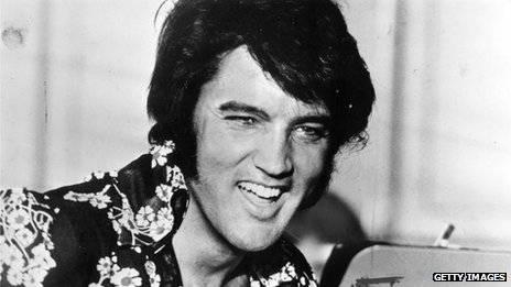 Μπορούν τα πάντα να γίνουν επώνυμα (Branded); Source BBC 20 November 2013 Elvis Presley brand is sold to Marilyn Monroe firm The Elvis Presley brand has been sold to the company that handles the
