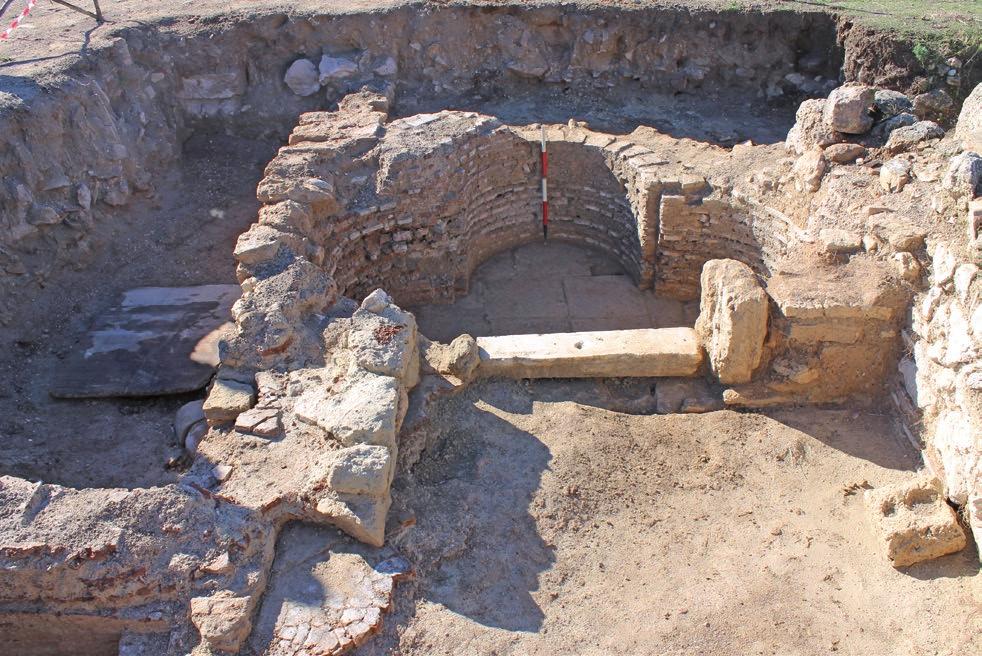 Π Ο Σ Λουτράκι Ρ Κ Ο Ι Ν Θ Ι Α Κ Ο Σ Κ Ο Λ Κ ΑΤΟΥ ΝΙΣ ΤΡΑ Κόρινθος Ολυμ πία Οδός Σ Α Ρ Ω Ν Ι Κ Ο Σ Σ Π Ο Κ Ο Λ 02 ΖΩΉ ΑΣΛΑΜΑΤΖΊΔΟΥ ΚΩΣΤΟΎΡΟΥ Αρχαιολόγος, Επίτιμη Διευθύντρια ΥΠΠΟΑ ΣΤΗΝ ΠΕΡΙΟΧΉ ΤΟΥ