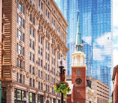 Μία από τις αρχαιότερες πόλεις των ΗΠΑ, η Βοστόνη ιδρύθηκε το 1630 από τους Άγγλους και αποτέλεσε τον τόπο όπου έλαβαν χώρα πολλά σημαντικά γεγονότα της Αμερικανικής Επανάστασης.