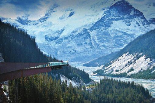 Ομαδικά Ταξίδια στη Βόρεια Αμερική Επίσκεψη στον Παγετώνα Αθαμπάσκα με ειδικά οχήματα και περπάτημα στη γυάλινη Εξέδρα (Glacier Skywalk) Συναρπαστική διαδρομή με τραίνο στα Βραχώδη Όρη Ημερήσια