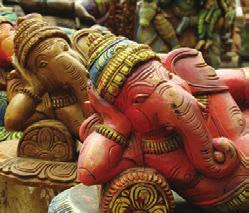 Στη συνέχεια θα επισκεφθούμε τους υπέροχους Ινδουιστικούς και Τζαϊνιστικούς ναούς του Παταντάκαλ και του Αϊχόλ, που αποτελούν μνημεία παγκόσμιας πολιτισμικής κληρονομιάς της UNESCO.