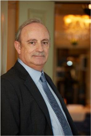 Αλλά πού επιθυμεί να βρίσκεται η Ελλάδα σε 10 χρόνια από σήμερα; Ποιος πρέπει να είναι ο στρατηγικός στόχος της βιομηχανίας; Είναι αυτός ο ρυθμός βιώσιμος και τι πρέπει να γίνει προκειμένου να