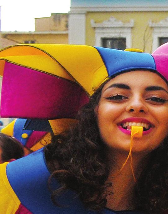δωμάτια με θέα Αποκριάτικο ξεφάντωμα με την Κωνσταντίνα και την Ορχήστρα της!