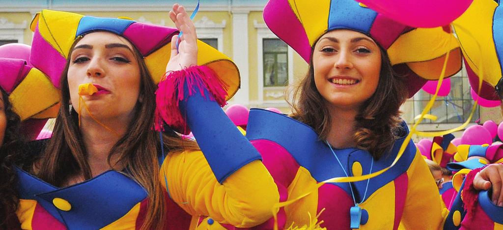 Το απόγευμα άφιξη και τακτοποίηση στο αγαπημένο PORTO RIO 4* στο Ρίο Πατρών ή στο Airotel ACHAIA Beach 4* στον Καστελόκαμπο Πατρών (Ρίο). Το βράδυ δείπνο (στο Porto Rio με απεριόριστα ποτά).