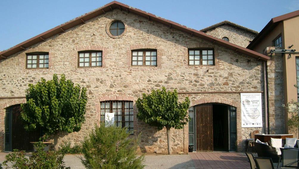 Γνωρίζουν πολύ καλά τι σημαίνει να ισοσκελισθεί ένας προϋπολογισμός, τα ποσά του οποίου στη στήλη των δαπανών φουσκώνουν χρόνο με το χρόνο.