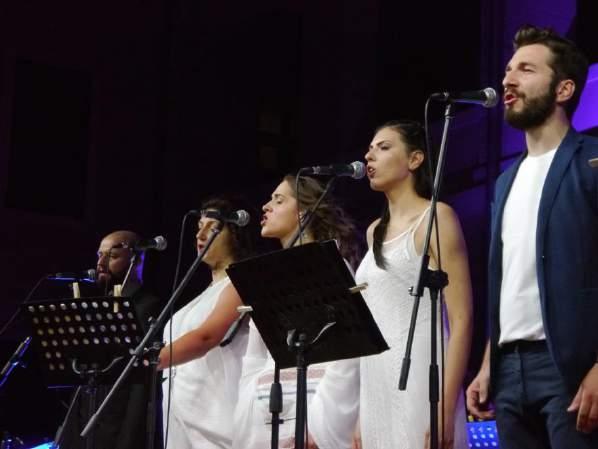 Μα από αυτζσ ιταν θ προβολι του «Χρυςοκιρα» με τθ ςυνοδεία ηωντανισ μουςικισ από τθν Κρατικι Ορχιςτρα Κεςςαλονίκθσ ςτισ 28 Λουνίου.