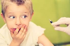 Γενικές Αρχές Εμβολιασμού 1. Πριν από κάθε εμβολιασμό το παιδί πρέπει να εξετάζεται από παιδίατρο. 2. Πρέπει να ακολουθούμε το Εθνικό πρόγραμμα εμβολιασμού 3.
