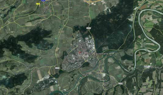 84478 Waldkraiburg in Muehldorf (κύκλος) πληθυσμός 24.388 έκταση 21,53 Km² πινακίδα MÜ Url http://www.waldkraiburg.