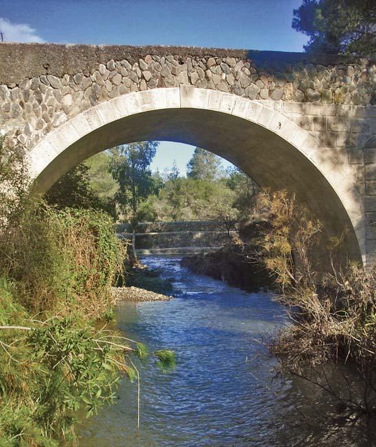 9 Νεκτάριος 11 Μηνάς, Βίκτορας 13 Χρυσόστομος 14